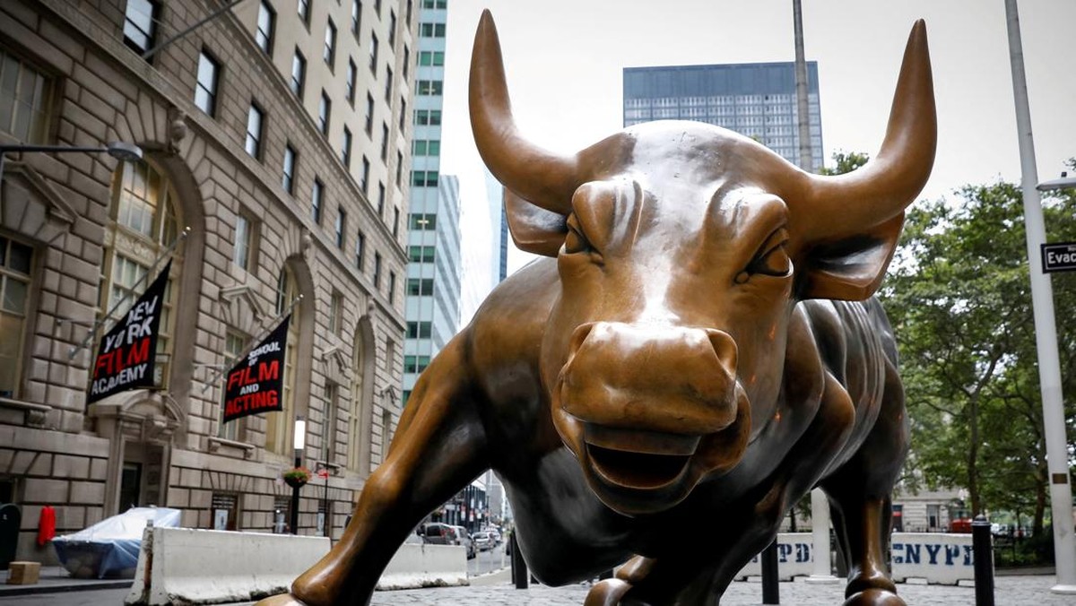 Wall Street Terpuruk, Jurus Buyback Obligasi Menkeu AS Kian Dipertanyakan