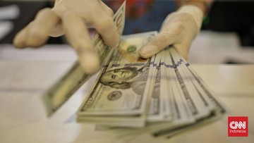Rupiah Tertekan ke Rp17.744, Inflasi RI Lebih Tinggi dari Proyeksi