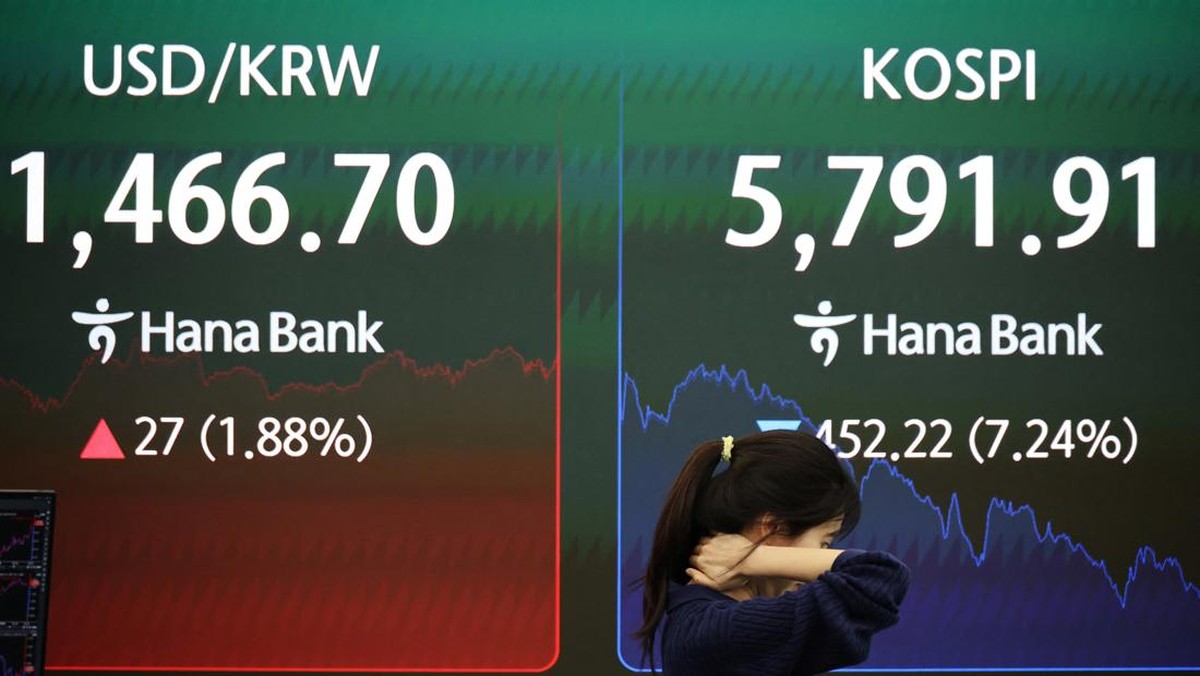 Saham Semikonduktor Asia Tertekan Laporan TSMC, Pasar Ragu