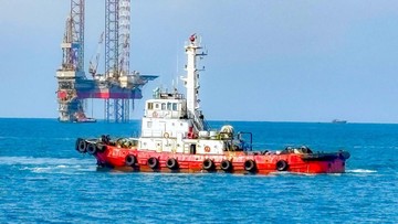 Transko Dara 3218 Jaga Operasional Tanker Migas di Kilang Balongan