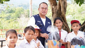 Veronika dan PNM Mekaar: Perjuangan Ibu Demi Masa Depan Anak
