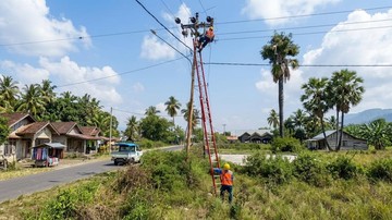 Target Normalisasi Listrik-BBM NTT dalam Sepekan dan Proyeksi Pemulihan Ekonomi