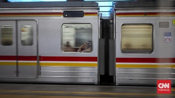 KAI Commuter Minta Maaf, Dua Insiden Temperan Ganggu Perjalanan KRL