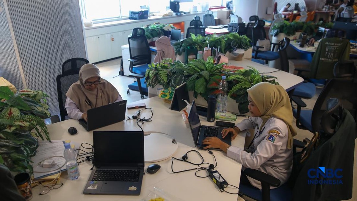 Menkeu Tolak Anak Jadi PNS: Godaan Birokrasi dan Dilema Karier ASN
