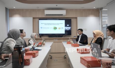 ParagonCorp dan ARC USK Jajaki Nilam Aceh untuk Bahan Aktif Kosmetik