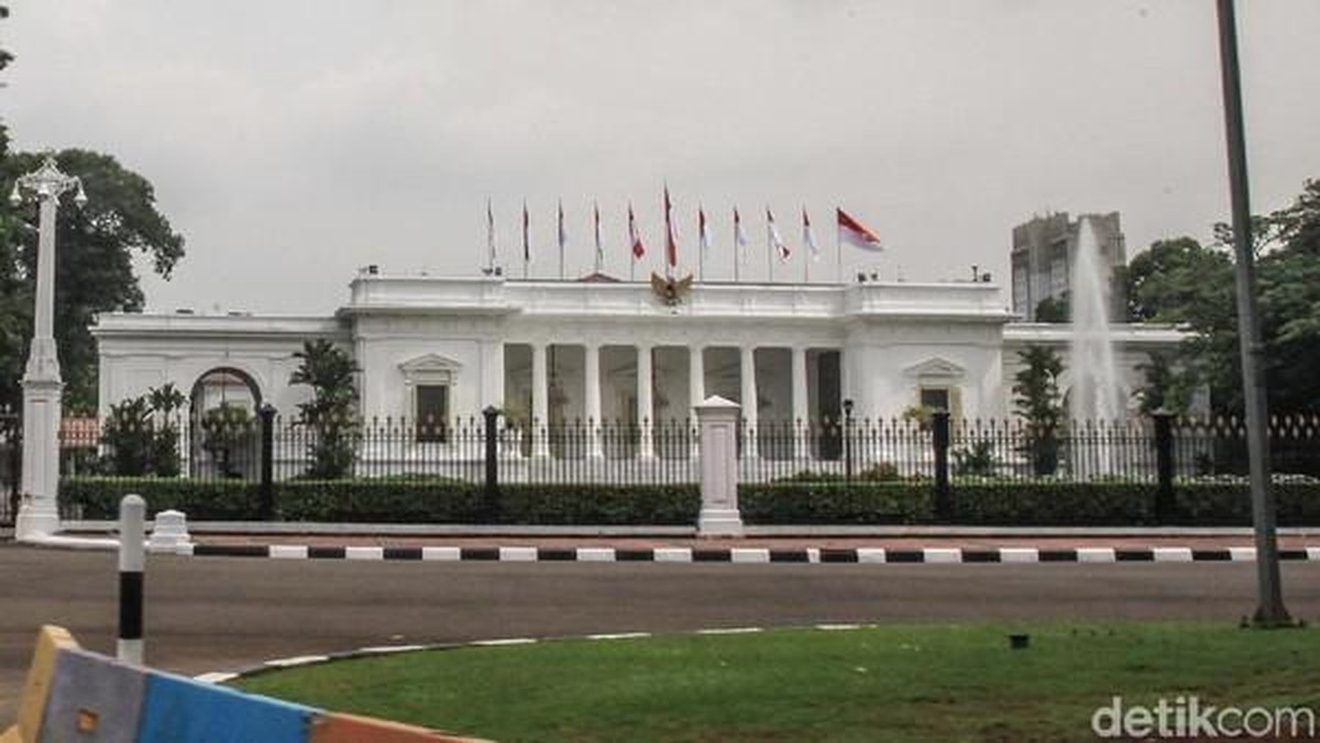 Kontroversi Pencopotan Kapolri Saat Bongkar Kasus Besar