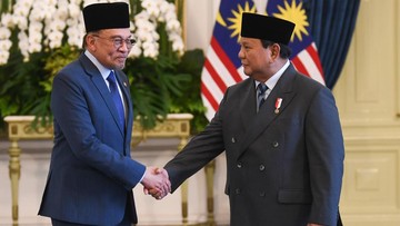 Anwar Ibrahim Surati Prabowo soal Investasi Felda Rp 10,7 Triliun