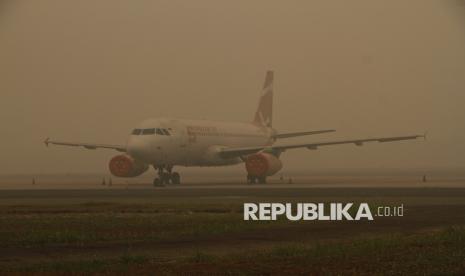 Karhutla Ganggu 1.673 Penerbangan, Kemenhub Awasi Bandara