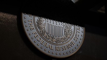 Trump Pertimbangkan Pecat Gubernur The Fed Lisa Cook, Pasar Waspada