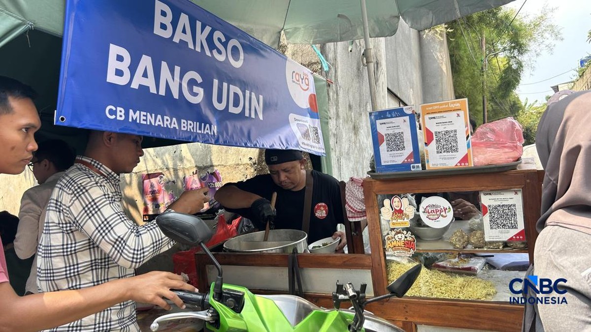 Bang Udin: dari PHK Menjadi Pengusaha Bakso Keliling Viral