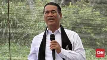 Mentan Bahas Inovasi Tepung Singkong untuk Padamkan Karhutla