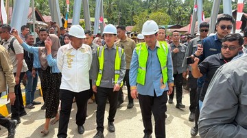 Wapres Gibran Tinjau Jembatan Lumut, Konektivitas Aceh Jadi Fokus