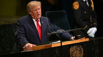 Megaproyek Pabrik Baja Rp 268 Triliun Trump: Analisis Dampak Ekonomi Makro