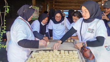 Studi Banding Nasabah Mekaar: Ikhtiar PNM Dongkrak Nilai Tambah Ultra Mikro