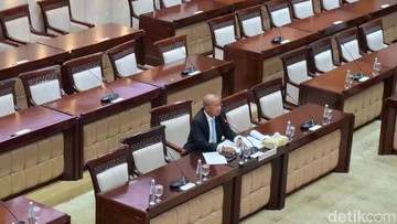 Sarjito Resmi Pimpin Pengawas Bursa Mineral dan Komoditas Strategis