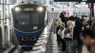 Tarif Rp 8 MRT-TransJakarta: Pro Kontra Kebijakan Transportasi 17 Agustus