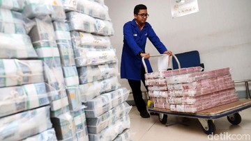 Defisit 2,4% 2027: Strategi Kemenkeu Tarik Utang Dibedah