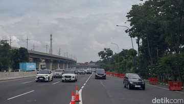 Tol Fungsional Dibuka Saat Nataru, Ini Analisis Dua Sisi Ekonominya