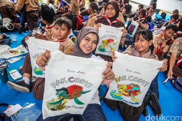 Literasi Maritim Generasi Muda dan Taruhan Ekonomi Biru