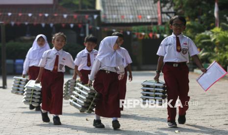 Tata Kelola MBG Era Sudaryono: Momentum Pembenahan di Tengah Ujian Fiskal