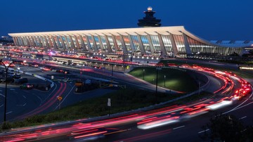 Renovasi Bandara Dulles US$22 Miliar: Dampak Ekonomi dan Risiko Fiskal AS