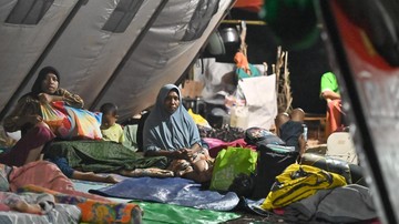 PU Buka Akses Pulau Palue, Sanitasi Posko Pengungsi Diperkuat