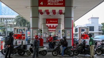 Janji BPH Migas dan Risiko Ekonomi Antrean BBM di Sumatera