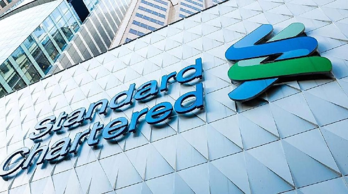 Transformasi Digital Perbankan: Antara Efisiensi AI dan Risiko PHK Massal
