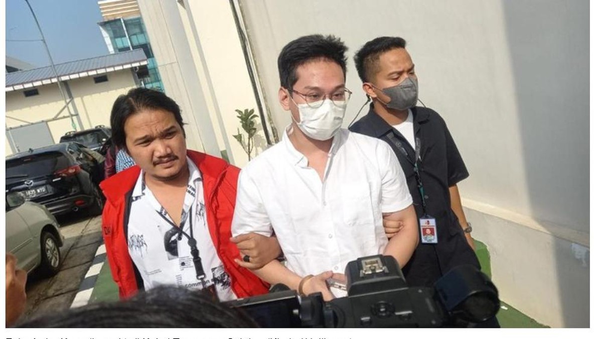Pembebasan Bersyarat Dicabut, Indra Kenz Kembali ke Penjara