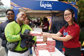 Bank Mandiri Salurkan 280 Paket Pangan untuk Pekerja Rentan