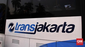 Rute TransJ Sementara Berhenti Akibat Jalan Depan DPR Ditutup