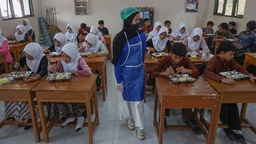 Dua Tahun MBG: Antara Capaian Gizi dan Ujian Tata Kelola