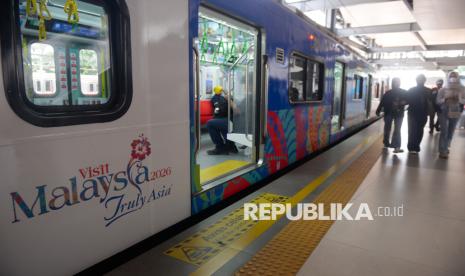 Malaysia Naikkan Upah Minimum Jadi Rp8,76 Juta pada 2027