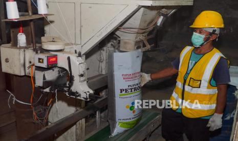 Pupuk Indonesia Siagakan 31 Ribu Ton untuk Petani Madiun Raya
