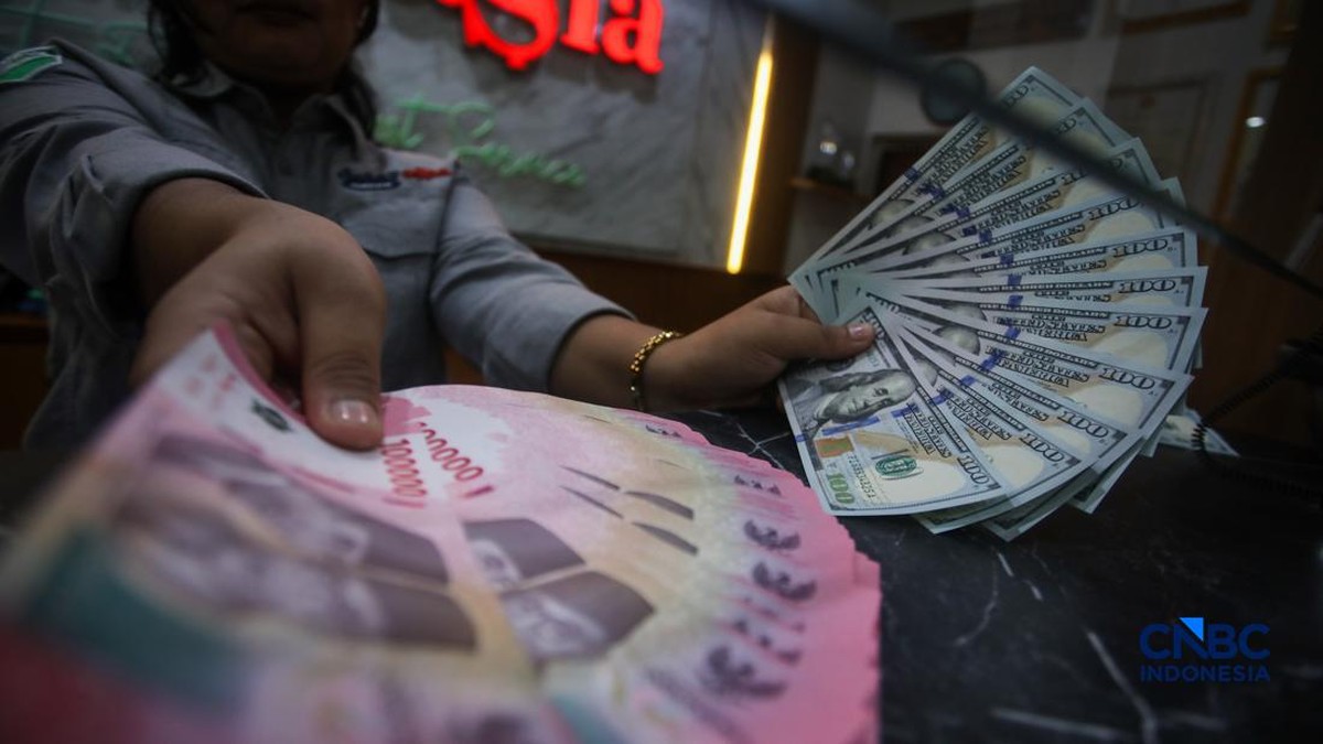Rupiah Menguat 0,50% ke Rp17.925, Sentimen Pasar Mulai Membaik