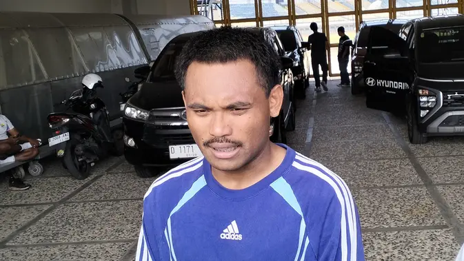 Saddil Ramdani Cetak Gol Spektakuler Bawa Persib Kalahkan Persebaya