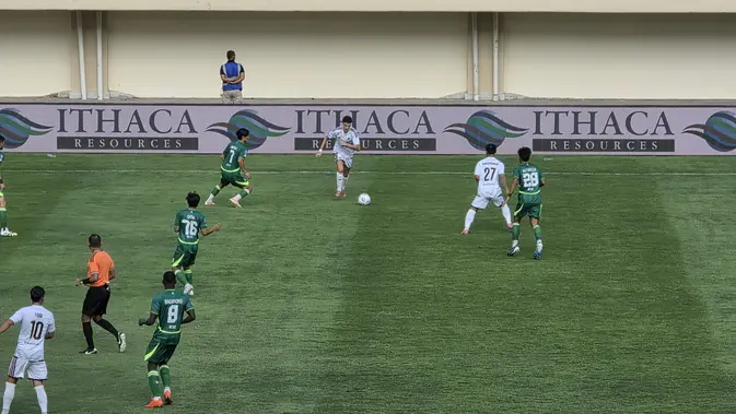 PSS Sleman Hancurkan PSM Makassar 3-0 di Maguwoharjo