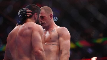 Skor Akhir UFC 330: Islam Makhachev Tundukkan Ian Garry via Submission