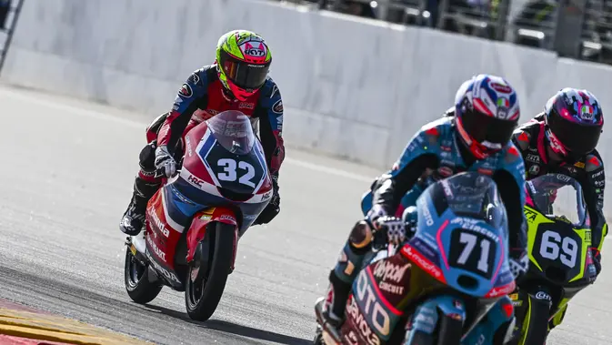 Kiandra Ramadhipa Tampil Kompetitif di Moto3 Junior Aragon