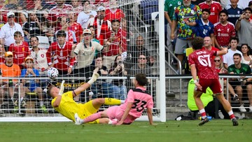 Iraola Debut Manis, Liverpool Gilas Sunderland 4-2 di Pramusim