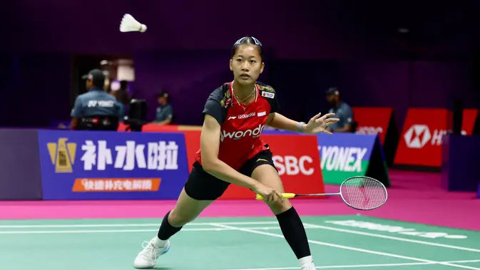 Putri KW Tumbangkan Unggulan Pertama di Perempat Final Kejuaraan Dunia 2026