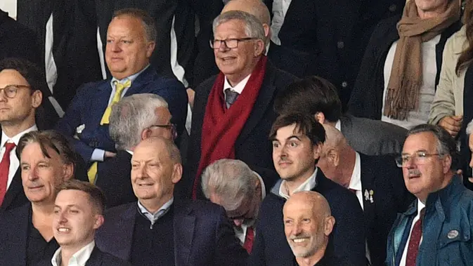 Senyum Ferguson Merekah, MU Comeback Dramatis di Old Trafford