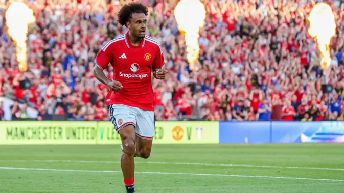 Zirkzee Buka Keran Gol Manchester United Lawan Leeds di Dublin