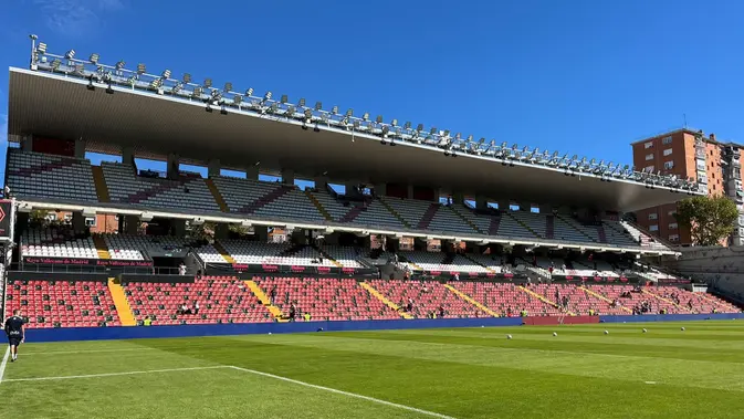 Estadio de Vallecas: Benteng Kecil yang Menakutkan di Madrid