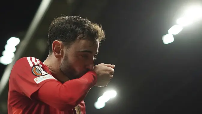 Hattrick Bruno Fernandes Antar Setan Merah Lumat Real Sociedad 4-1