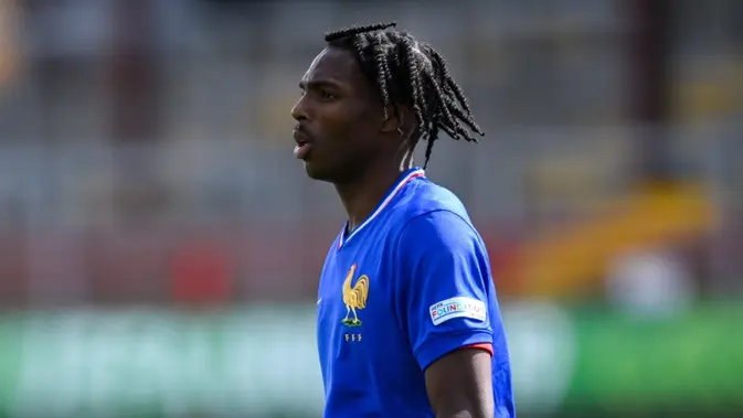 Liverpool Rekrut Jeremy Jacquet, Bek Muda Prancis Bernilai Tinggi
