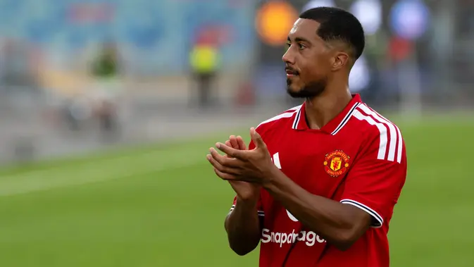 Manchester United Bidik Youri Tielemans untuk Benahi Lini Tengah