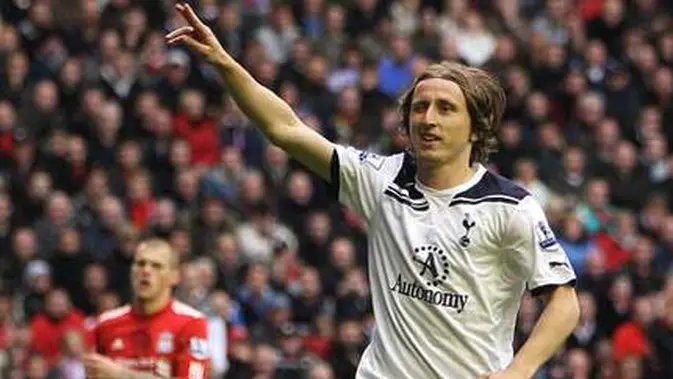 Modric Pahlawan Penalti saat Tottenham Tundukkan Liverpool 2-0 di Anfield