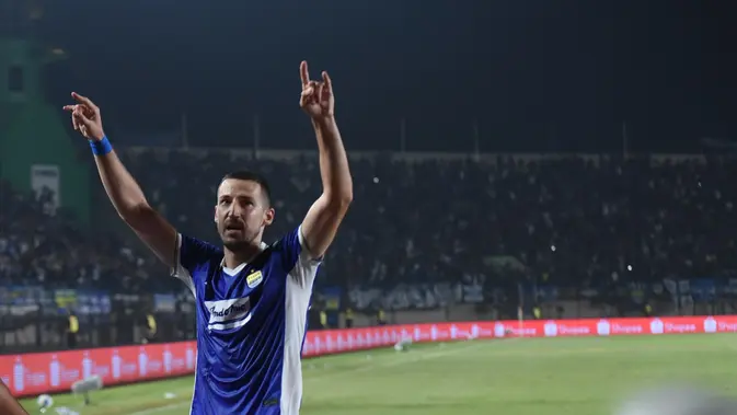 Balsa Sekulic Cetak Gol Indah, Persib Hancurkan Tampines Rovers