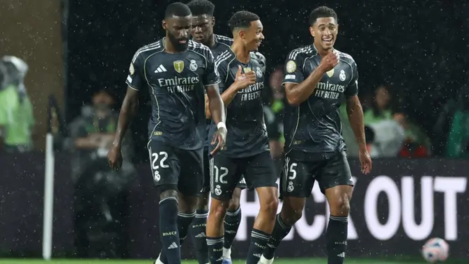 Real Madrid Hajar Salzburg 3-0, Segel Takhta Grup H